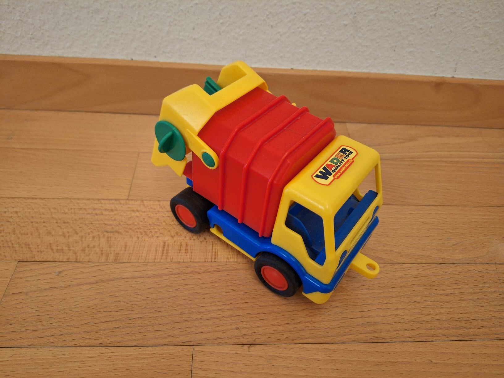 Giocattoli: Wader Müllwagen – Usato da Oberrieden venduto da man_9tm2