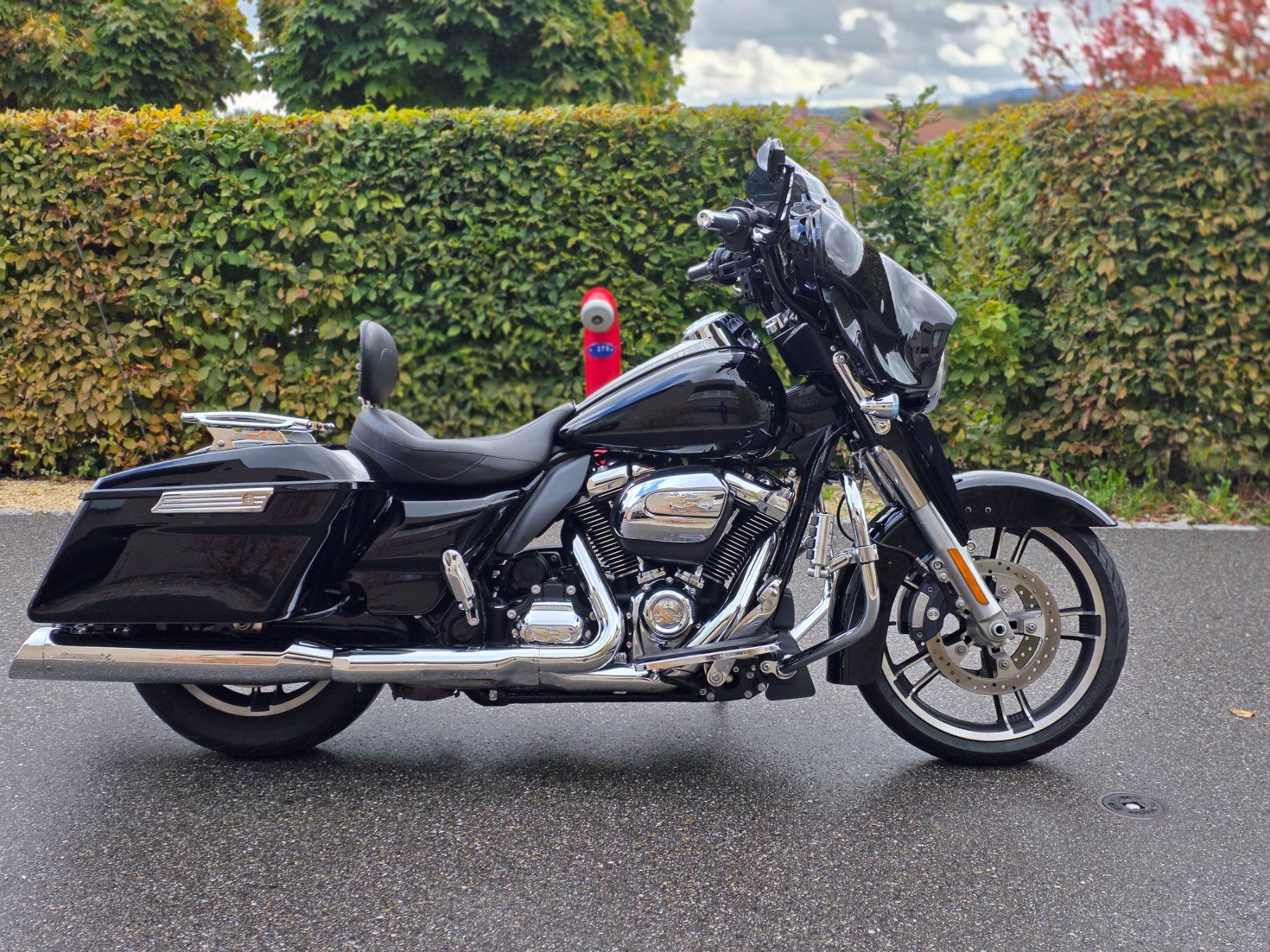 Harley-Davidson Touring: Harley-Davidson Street Glide M8 – Usato da Aarwangen venduto da glebpol 1