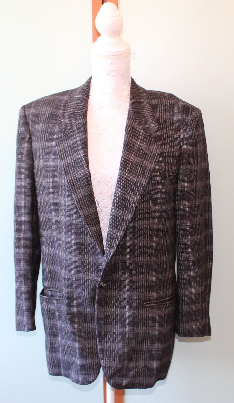 Jacken: Blazer von *BASILE* – Gebraucht aus Schaan von antikes_und_kurioses