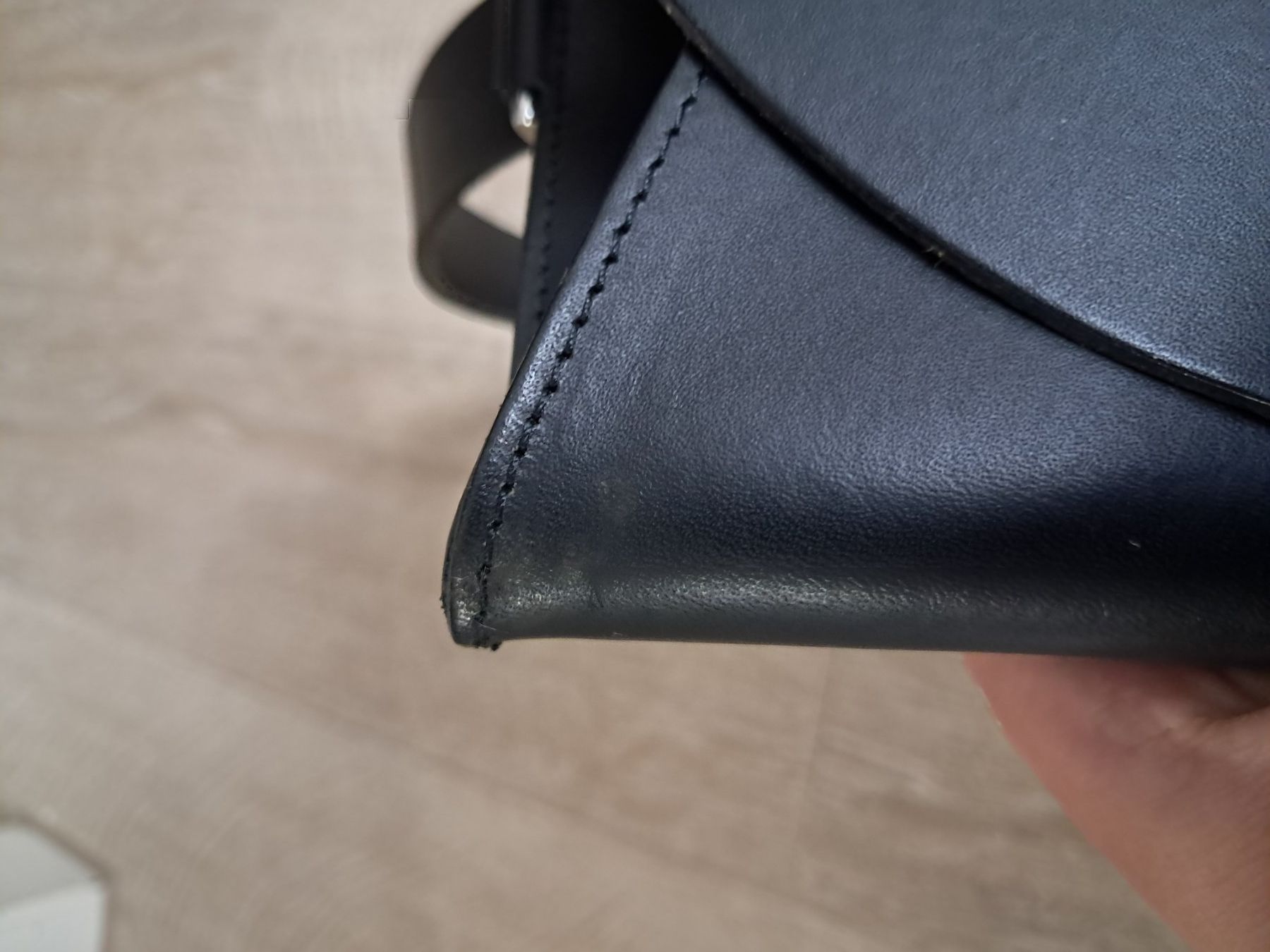 Cos Taschen: COS leader pocket bag Gr. M/L – Gebraucht aus Basel von liz_nqr9 9