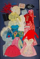 Lot vêtements et accessoires Barbie vintage des années 60-70