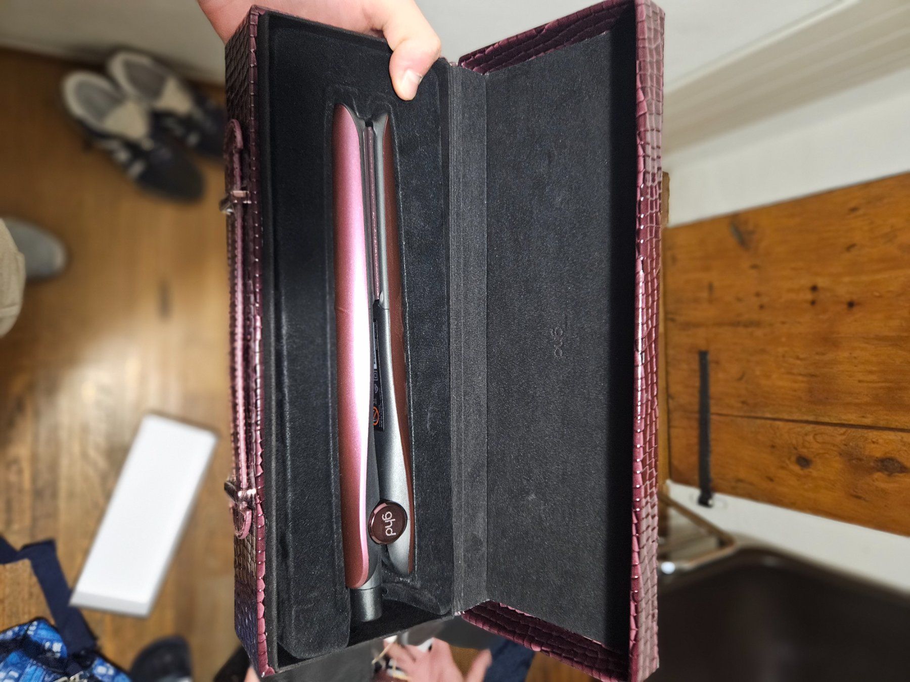 GHD Fers à boucler & lisser: ghd Gold Professional Advanced Styler - Cherry Chic Limited – D'occasion à Lugano par dan_2qsg 2