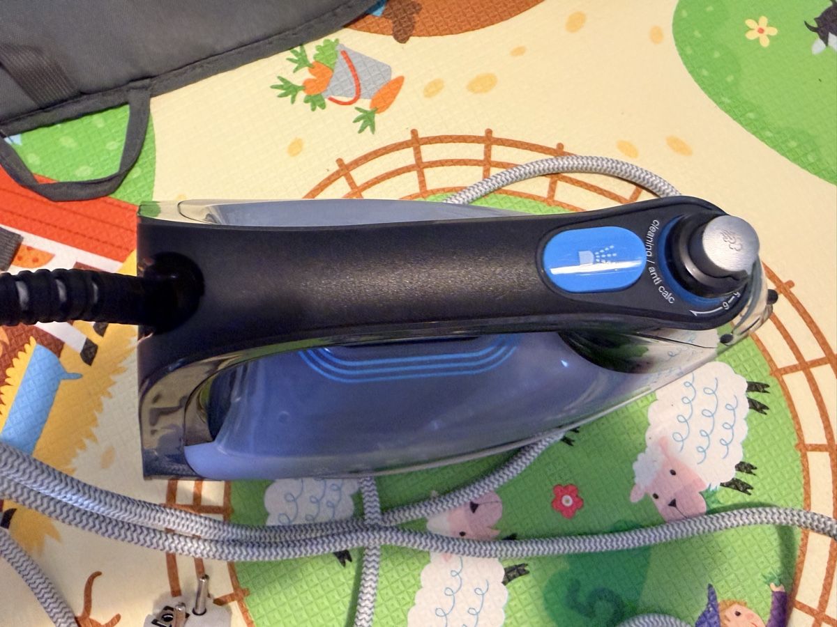 Braun Ferri da stiro: Braun TexStyle 9 Iron  – Usato da Dübendorf venduto da xce_m8qq 1