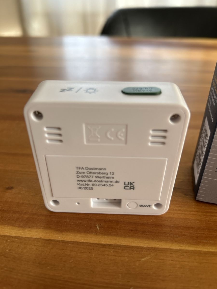 Wecker: Funkwecker, Digital – Neu (gemäss Beschreibung) aus Rüti ZH von Skysurfer21 1