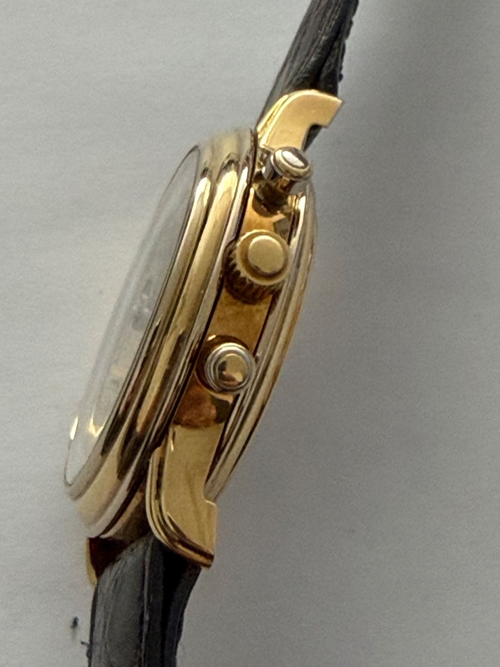 Omega Orologi: Omega Chronograph 18 Karat Gold – Usato da St. Margrethen SG venduto da Watchmen1972 1