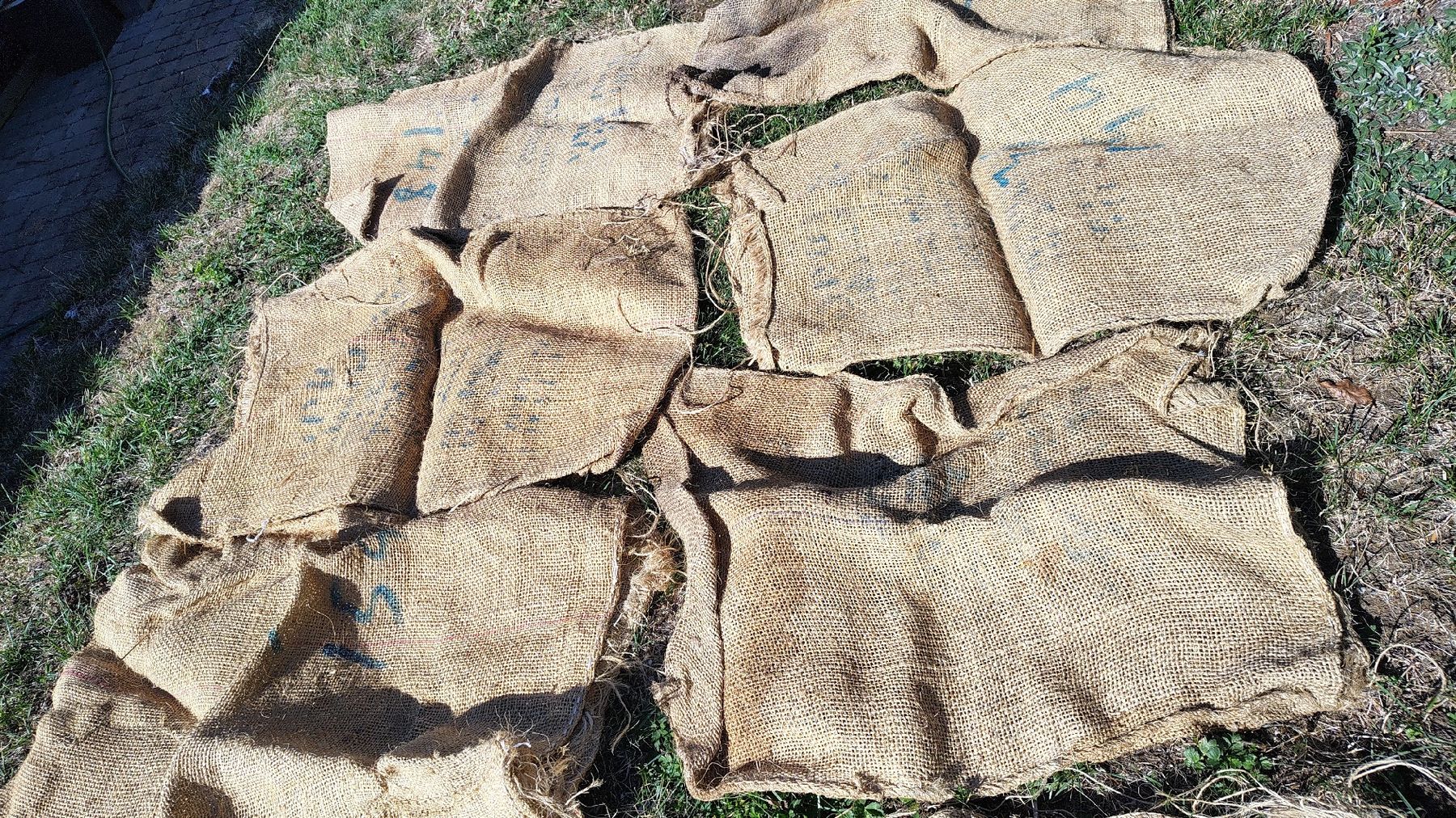 Alle Dekorationen: grob matschige Jutesäcke 10 Stück – Gebraucht aus Stetten SH von stetten5 3