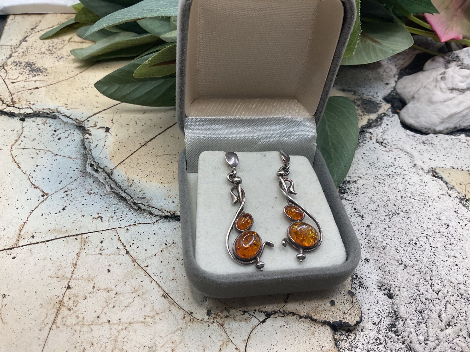 Orecchini pendenti & Orecchini a lobo: Vintage Ohrstecker, Silber mit Bernstein – Usato da Luzern venduto da S.Kern01 2