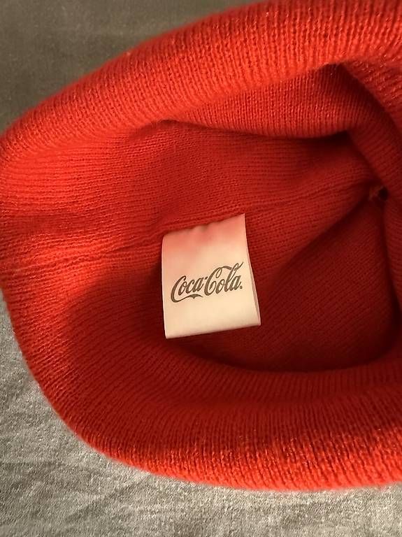 Copricapi, berretti & cappellini: Coca Cola Mütze rot – Usato da Wädenswil venduto da dom_pz5d 1