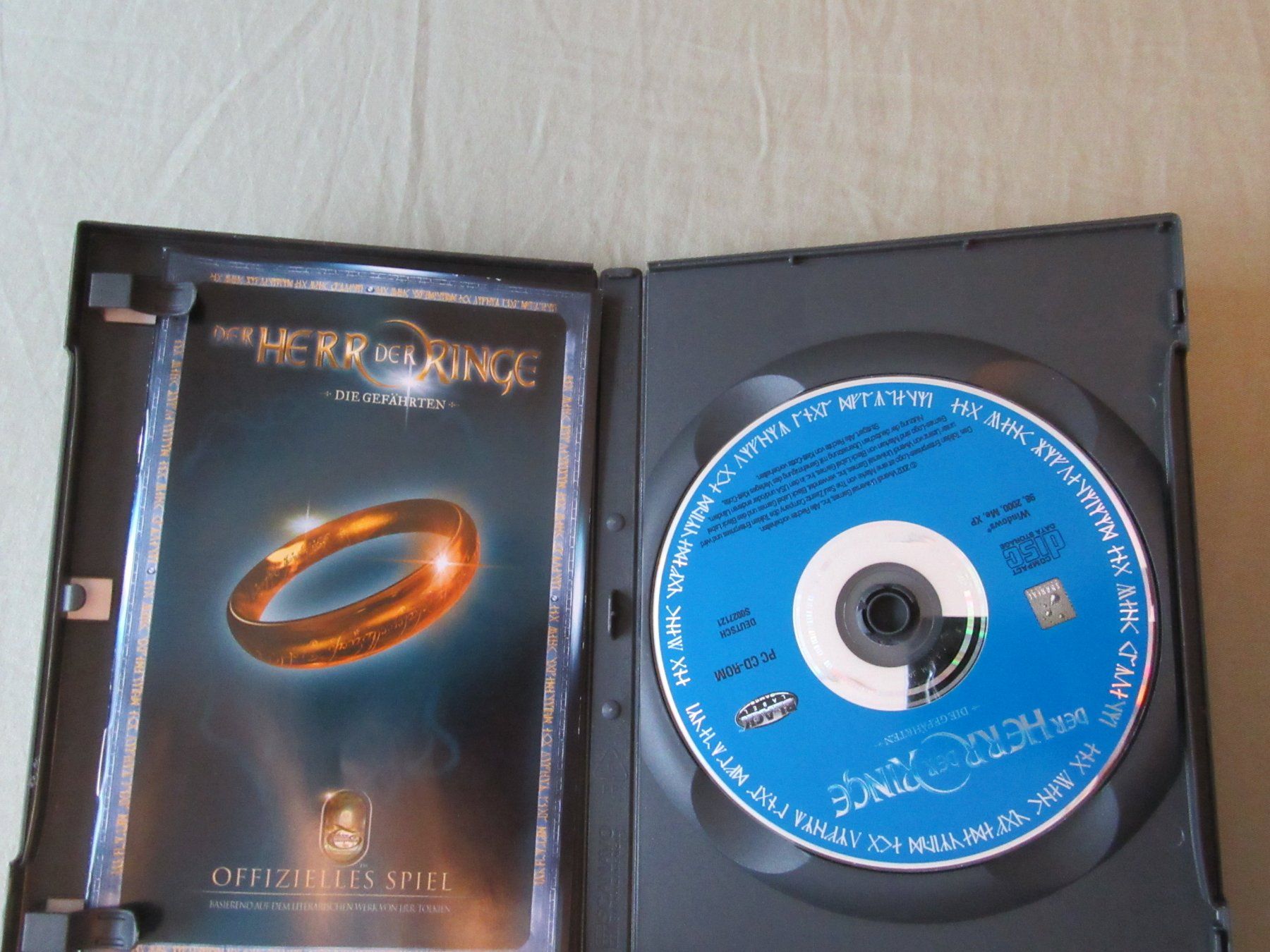 Microsoft Giochi: Herr der Ringe: Die Gefährten, PC Game CD-Rom – Usato da Bern venduto da Mariana7 3