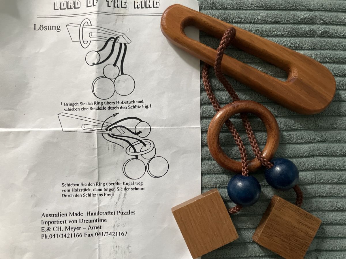 Giochi: Knobelspiel Holz – Usato da Oberrüti venduto da Jomaru 1