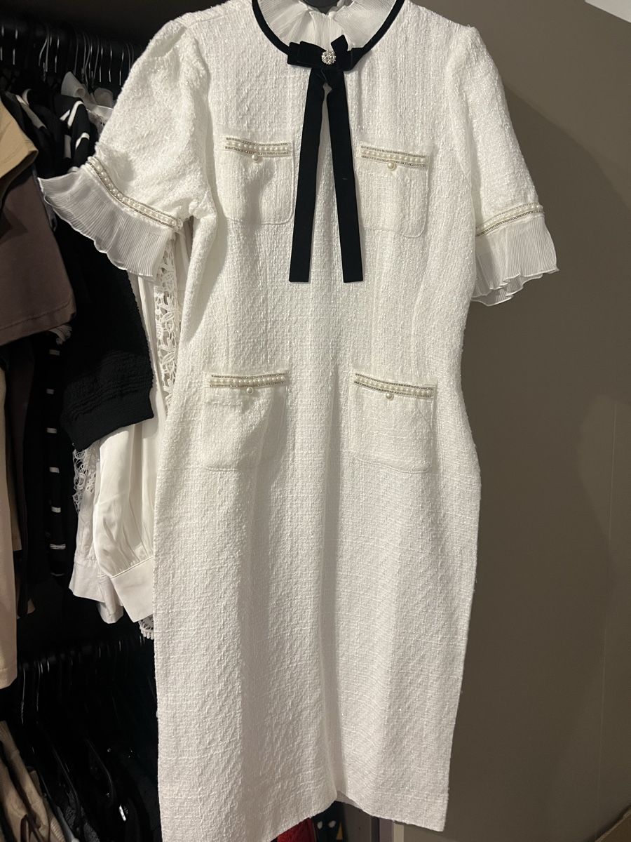 Vestiti: Kleid weiss kurzarm – Usato da Zürich venduto da R1908