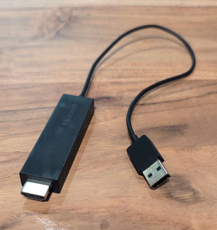 Microsoft Wireless Display Adapter (Gebraucht) in Aarau für CHF 1 – mit ...
