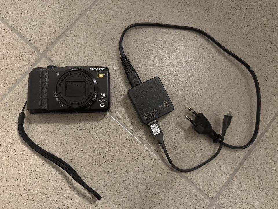 Sony Fotocamera: Sony Cybershot DSC-HX20V – Usato da Reinach BL venduto da colmarer 1