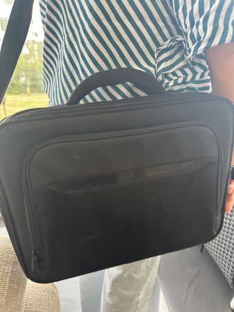 Gepflegte Businesstasche / Laptoptasche - Top Zustand!