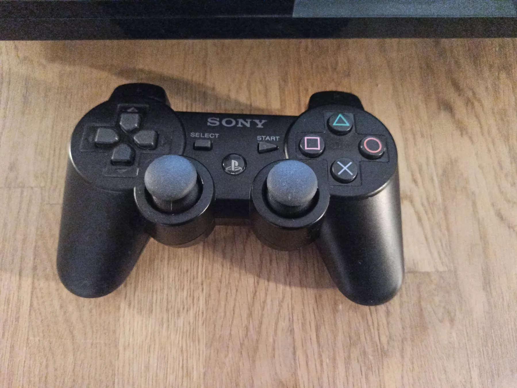 Sony Console: Firmware 4.80 PS3 FAT 80GB CECHL04 + Controller + 11Spiele – Usato da Oberweningen venduto da mar_87mx 1