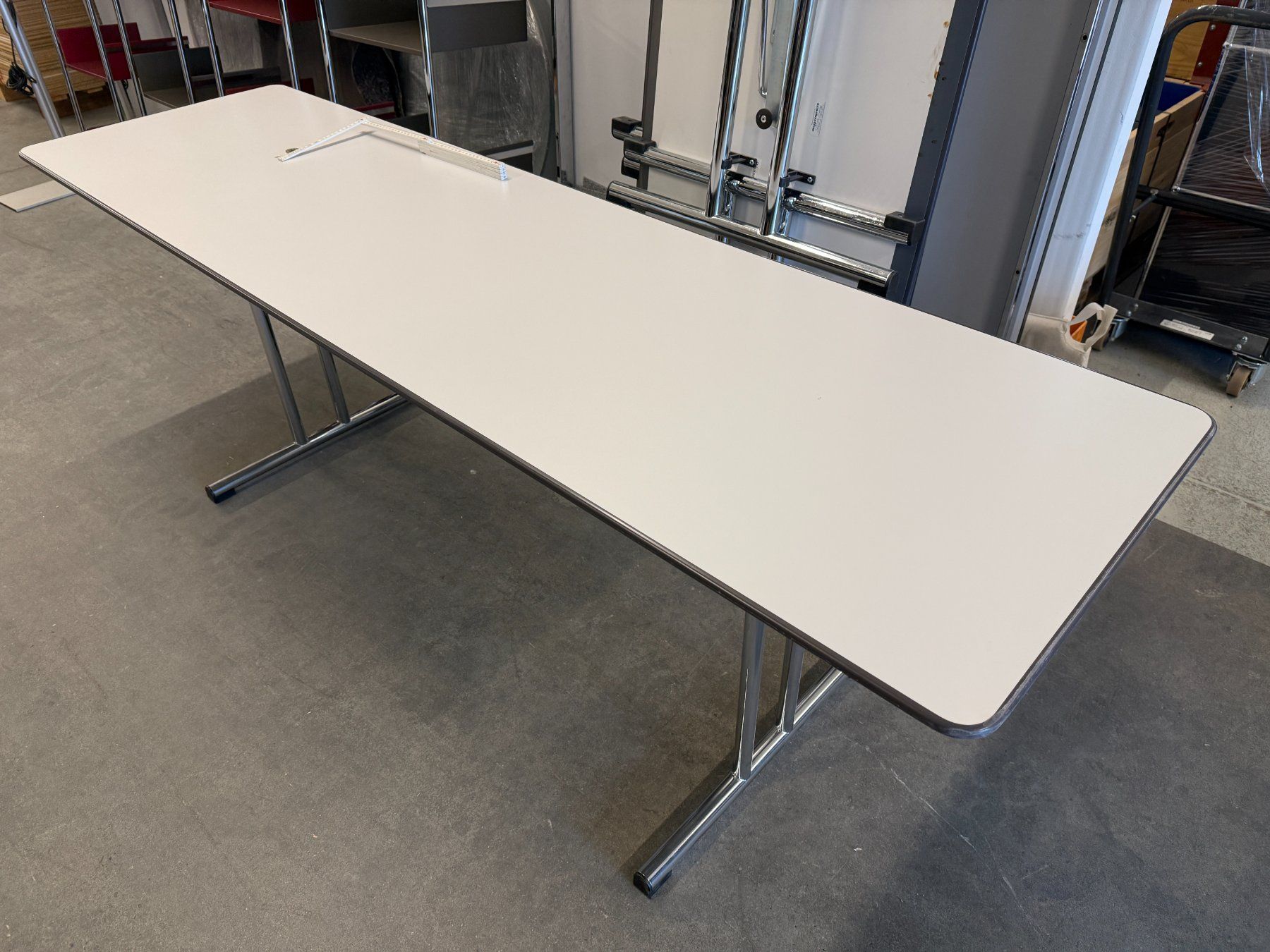 Dietiker Tavoli: Dietiker Teos Klapptisch 210x60cm – Usato da Affoltern am Albis venduto da Zapro