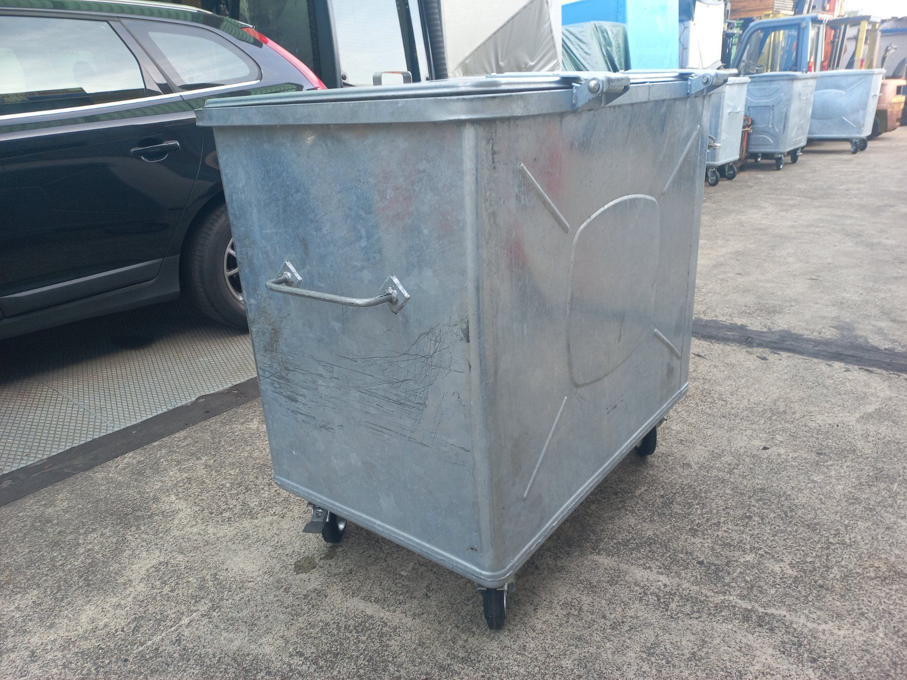 Altro per Ufficio & Commercio: Abfallcontainer Kehrichtcontainer Müllcontainer Container 5 – Usato da Dulliken venduto da Classiclerch4657 2