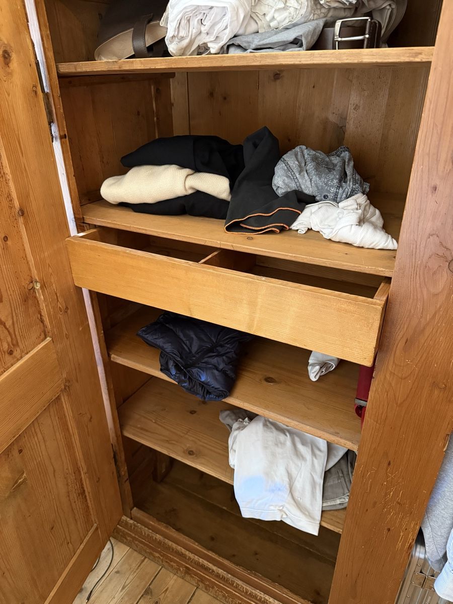 Schränke: Bauernschrank, bemalt – Gebraucht aus Zürich von ben_dbc9 2
