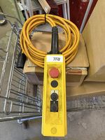 Steuerbirne bzw. Hängetaster mit PuPur Kabel