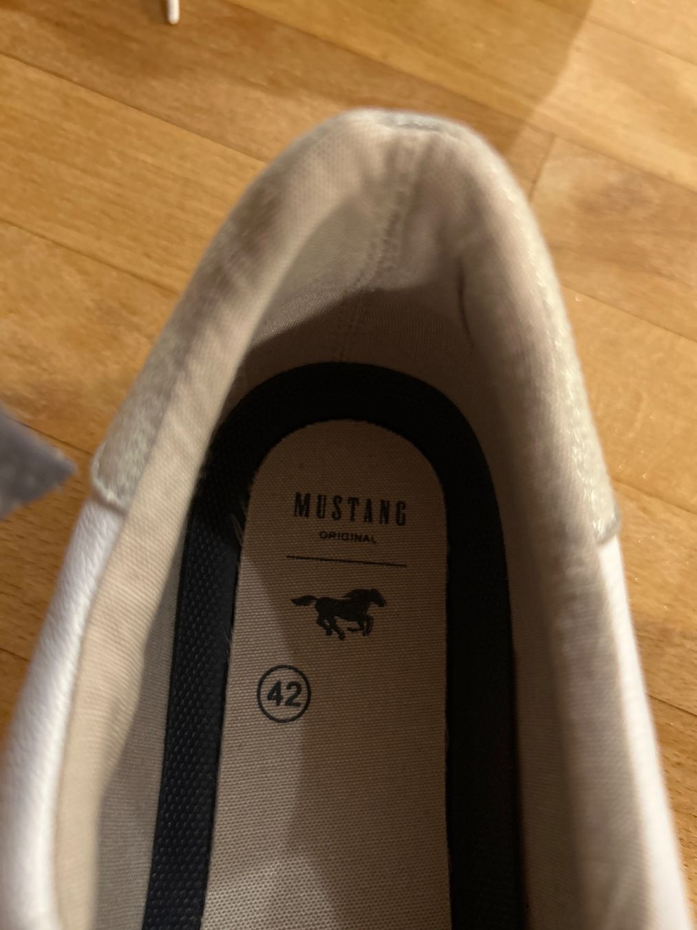 Mustang Chaussures femmes: Mustang Sneaker weiss – Neuf (Voir description) à Rotkreuz par nat_5pbz 2