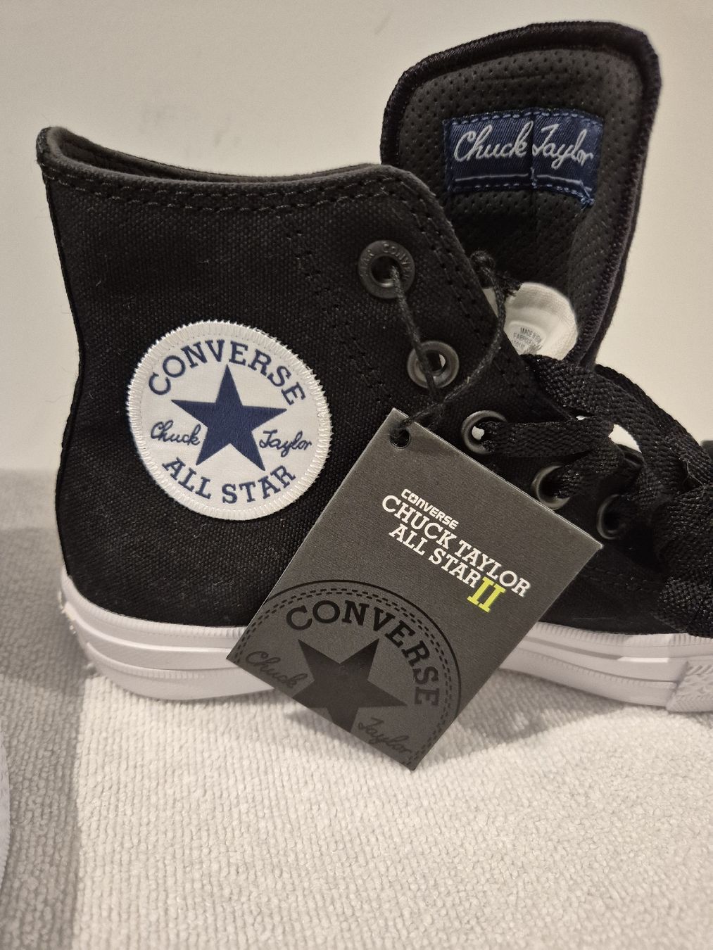Converse Scarpe da uomo: Converse Chuck Taylor All Star 2 – Nuovo e nell'imballaggio originale da Weinfelden venduto da klein_suess_kompakt