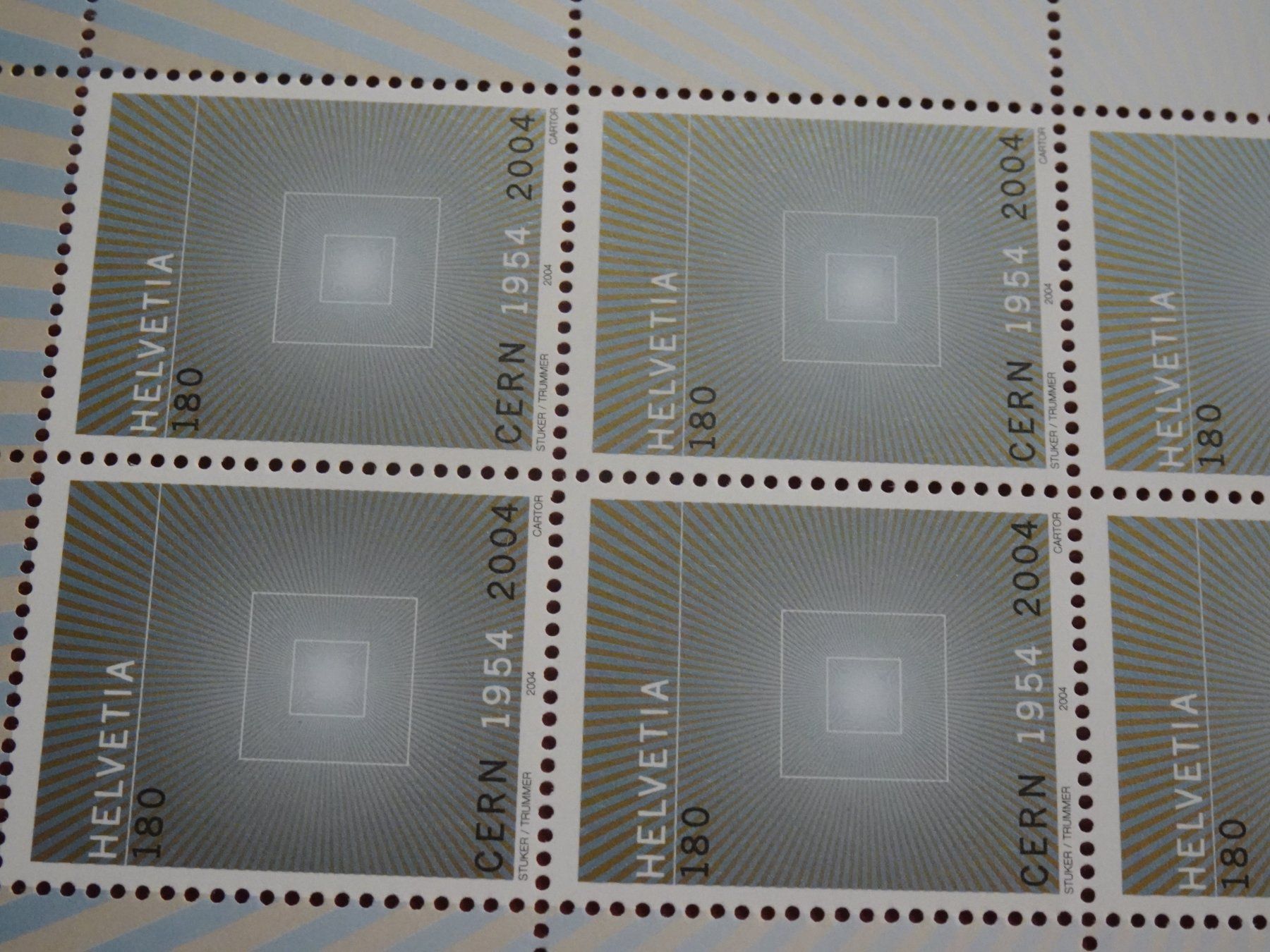Alle Briefmarken: 2004, KLEINBOGEN, POSTFRISCH, CERN, – Neu (gemäss Beschreibung) aus Eschenbach SG von eDaisy 1