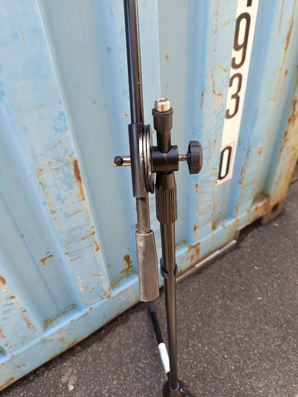 Supporti per strumenti musicali & leggii: Omnitronic Mikrofonständer - Robust & Zuverlässig (em285) – Usato da Künten venduto da Schnaepplihuus 5