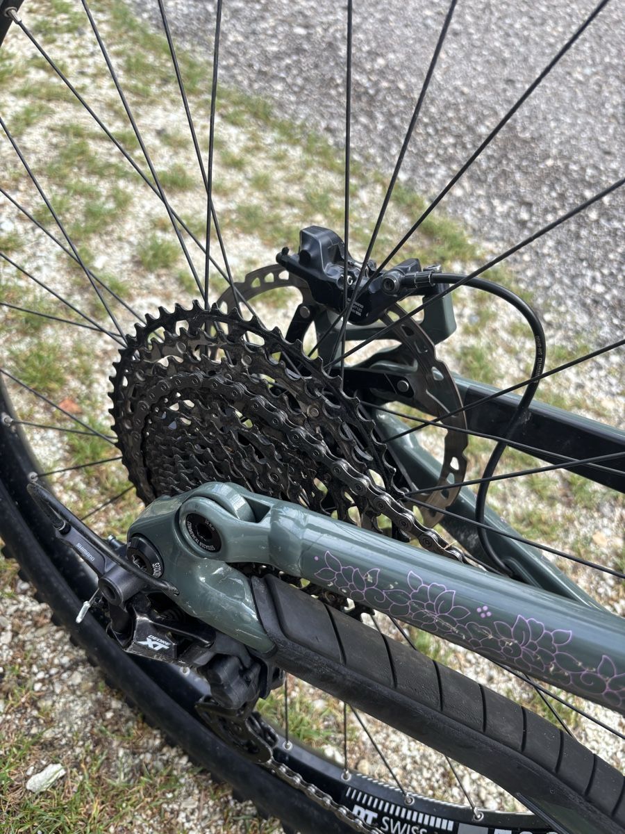 Commencal Velos: Commencal Clash M – Gebraucht aus Winterthur von Mia.27 2