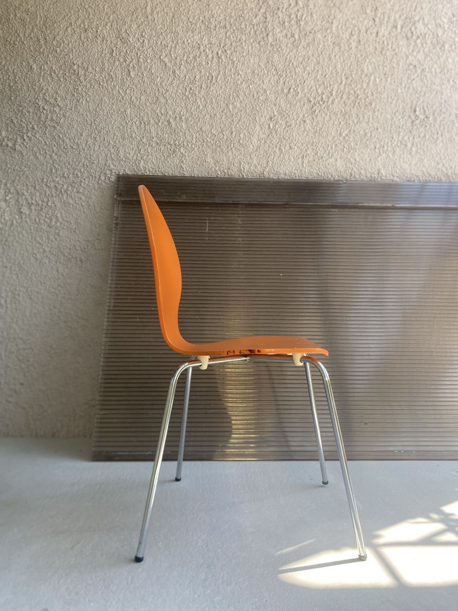 Sedie: Oranger Stuhl im Arne-Jacobsen-Stil  – Usato da Basel venduto da fel_5sqf 1