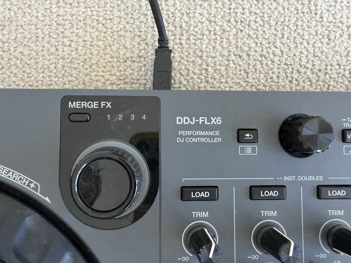 Pioneer Platines de mixage: DJ Controller Pioneer DDJ-FLX6 Performance USB grey – Neuf (Voir description) à Zürich par 131_xyy5 2