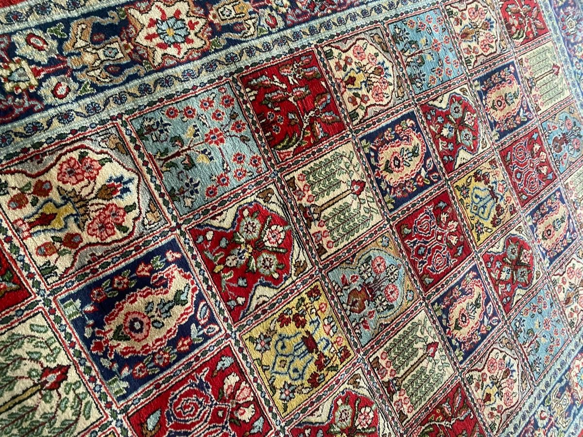 Tappeti: Dekorative Perser Teppich Ghom – Usato da Männedorf venduto da Adamiat 1