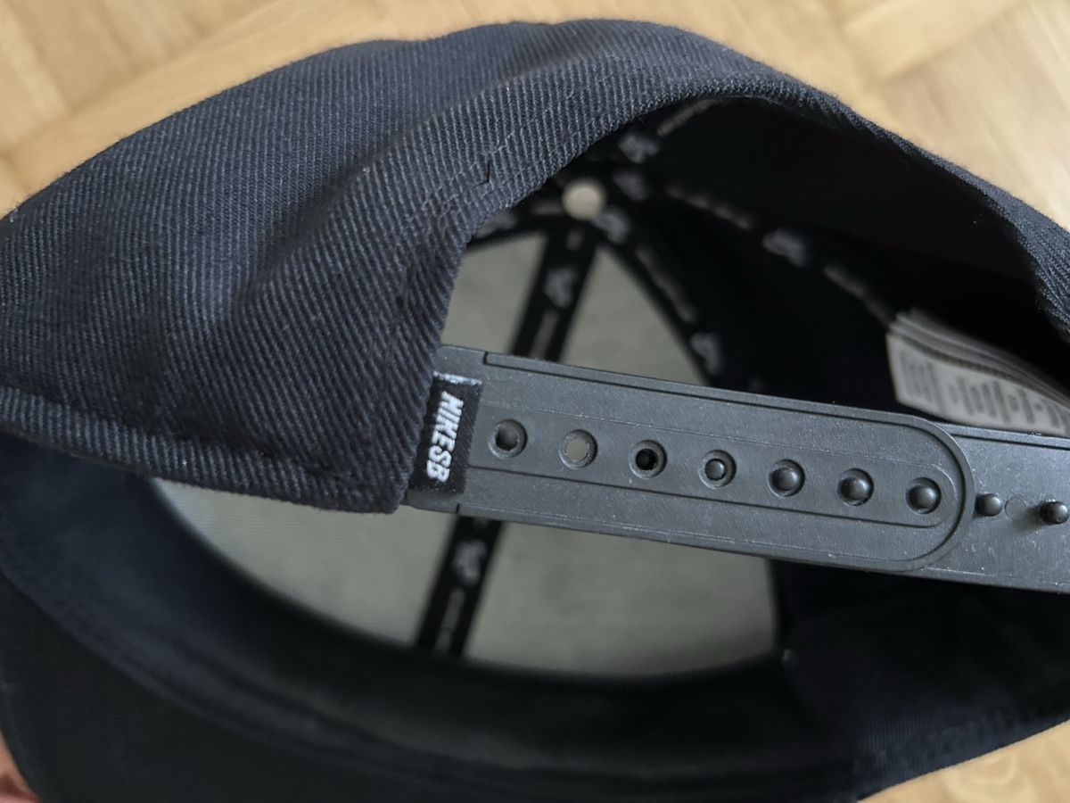Nike Hüte, Mützen & Caps: Nike Cap  – Gebraucht aus Luzern von leo_dp2d 1