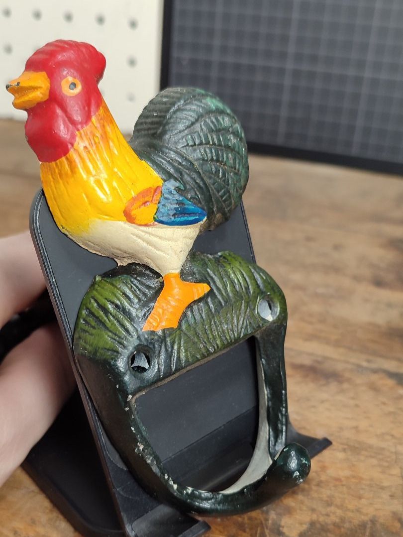 Guardaroba: Wunderschöner Kleiderhaken mit Güggel – Usato da Gelterkinden venduto da MYSTOREFORYOU4460 1