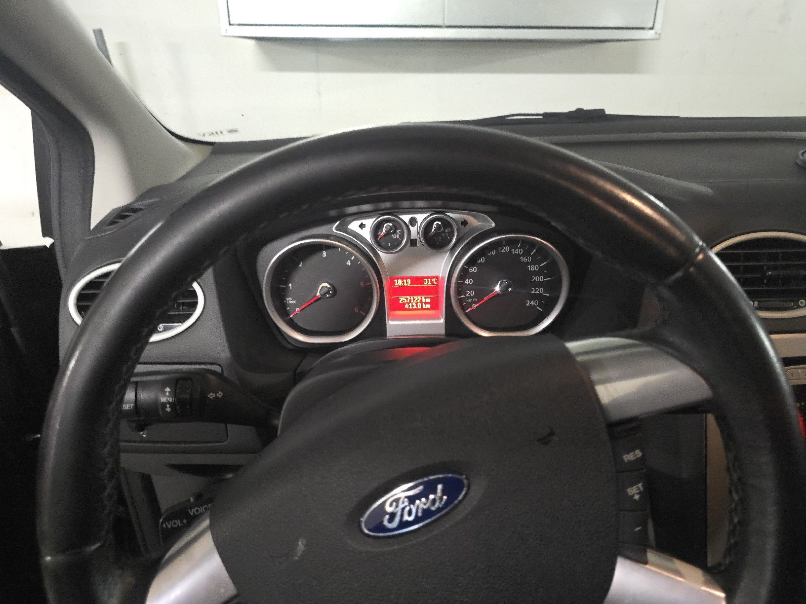 Ford Autos: Ford focus – D'occasion à Menziken par bilo.09. 3