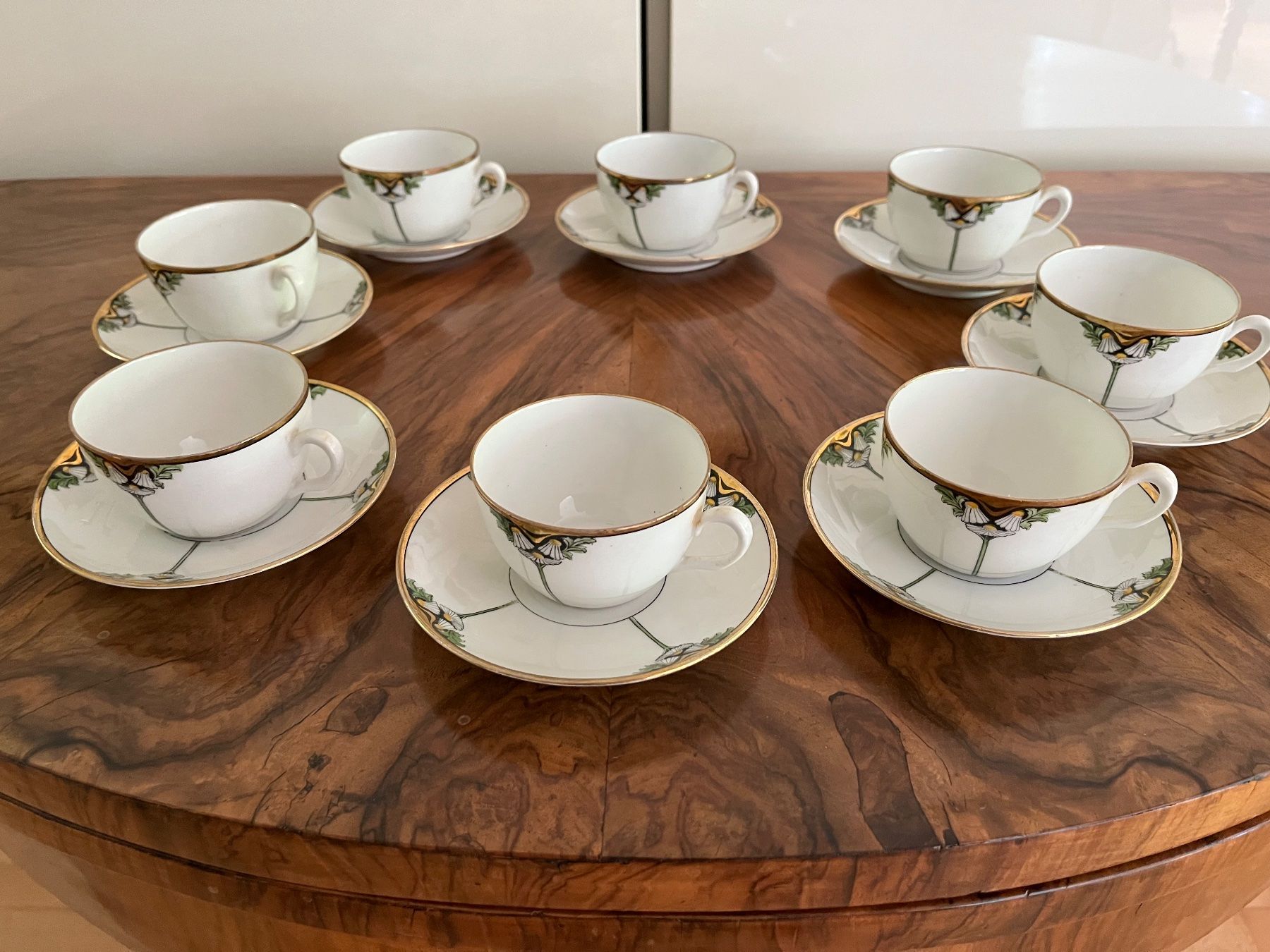 Tassen: Jugendstil Kaffeetassen 8 Stück – Gebraucht aus Zürich von hel_lm8b