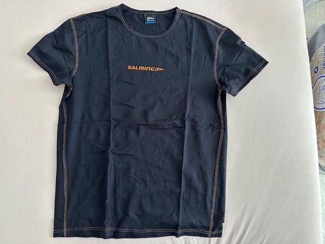 T-Shirts: Salming ultra light t-shirt – Gebraucht aus Dallenwil von ZD2019