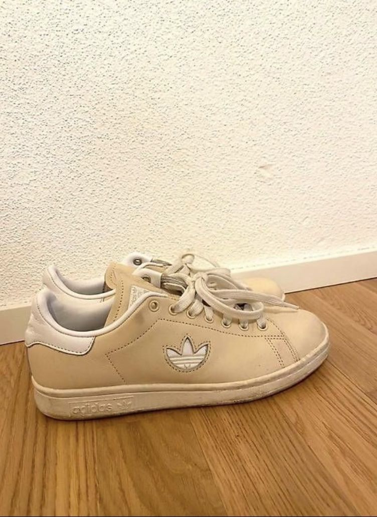 Adidas Scarpe da donna: Adidas Stan Smith Sneaker – Usato da Grosswangen venduto da saaraaah_