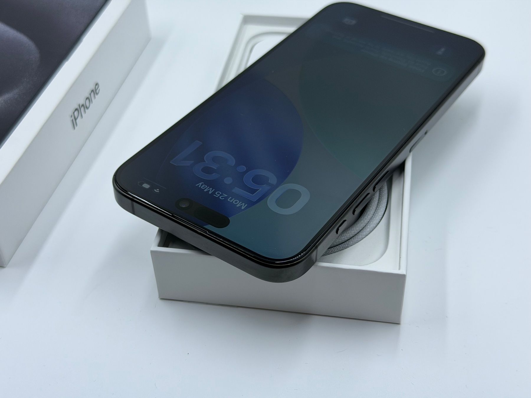 Apple Handys / Smartphones: Apple iPhone 15 Pro Max - 256 GB – Gebraucht aus Campocologno von ReplaceHub 4