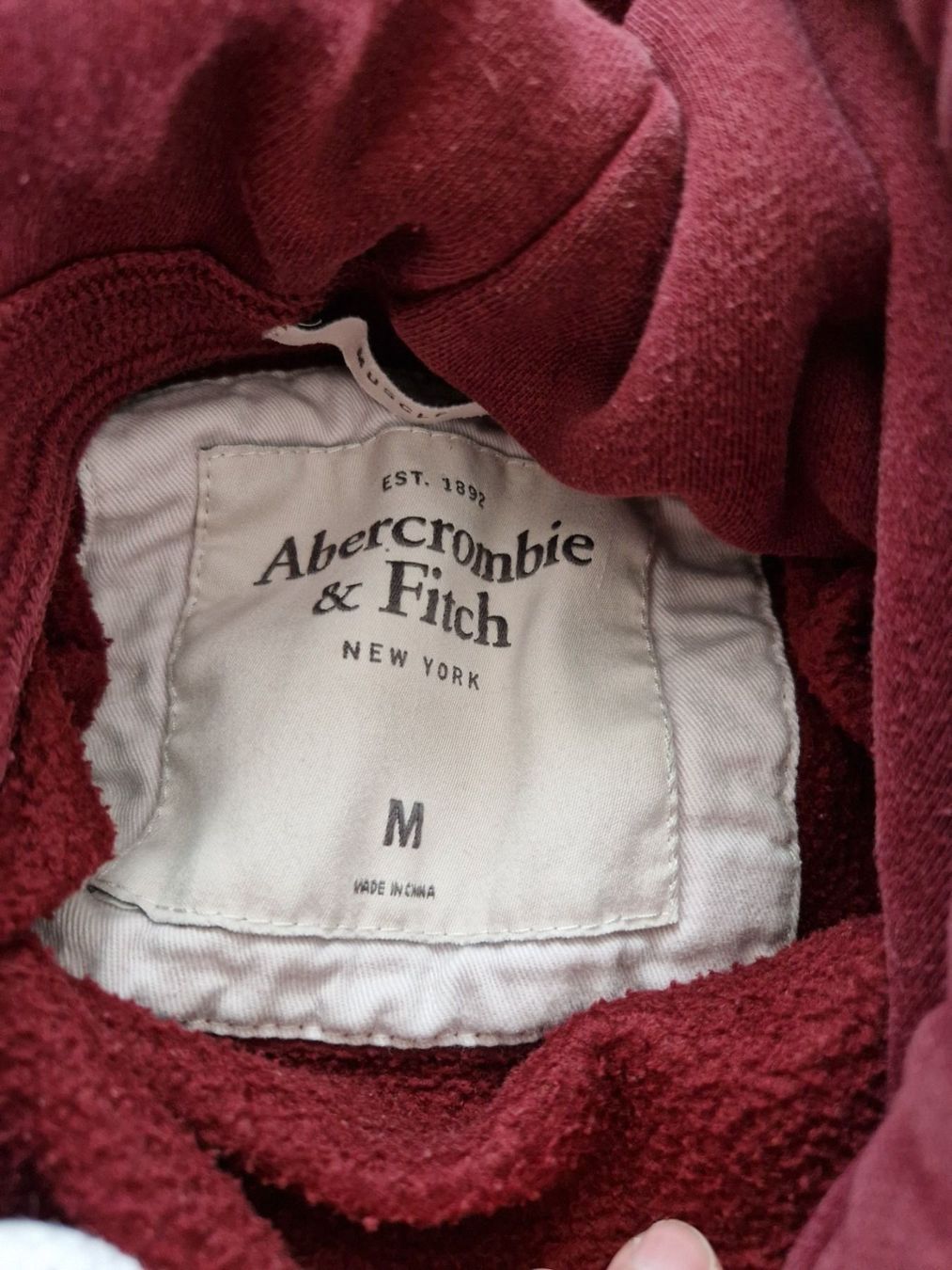 Abercrombie Pullover & Sweatshirts: Abercrombie & Fitch Pullover weinrot M – Gebraucht aus Nendeln von Zopfie_ 2