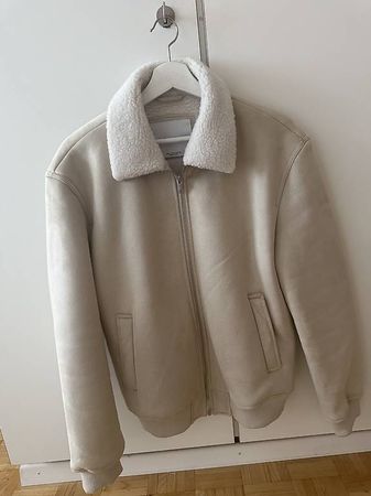 Bershka Winterjacke beige Gr.M