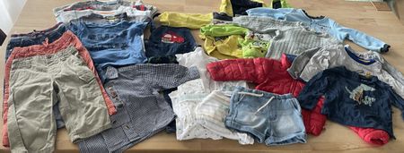 Kleiderpaket Grösse 80