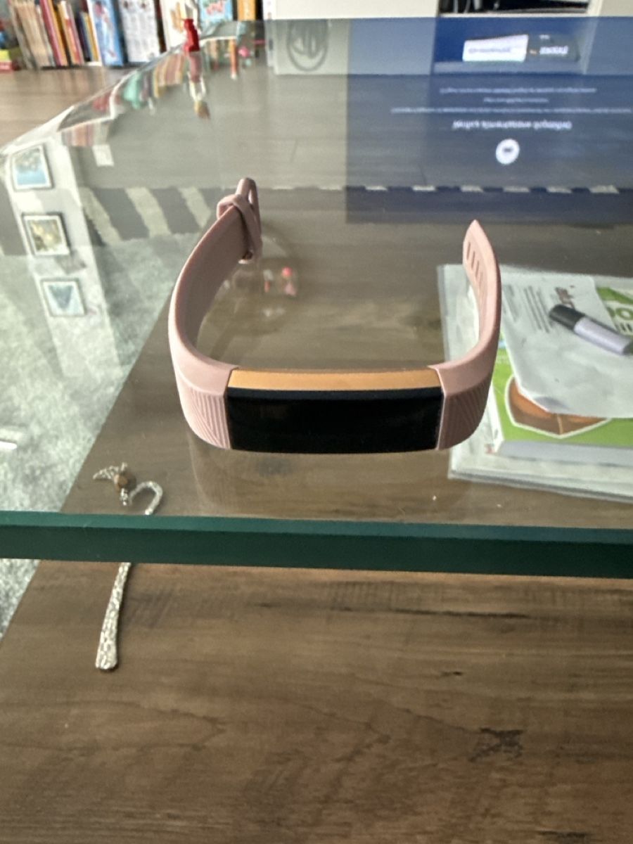Fitbit Smartwatch: Fitbit Inspire – Rose  – Usato da Genève venduto da ono_f8gl 4