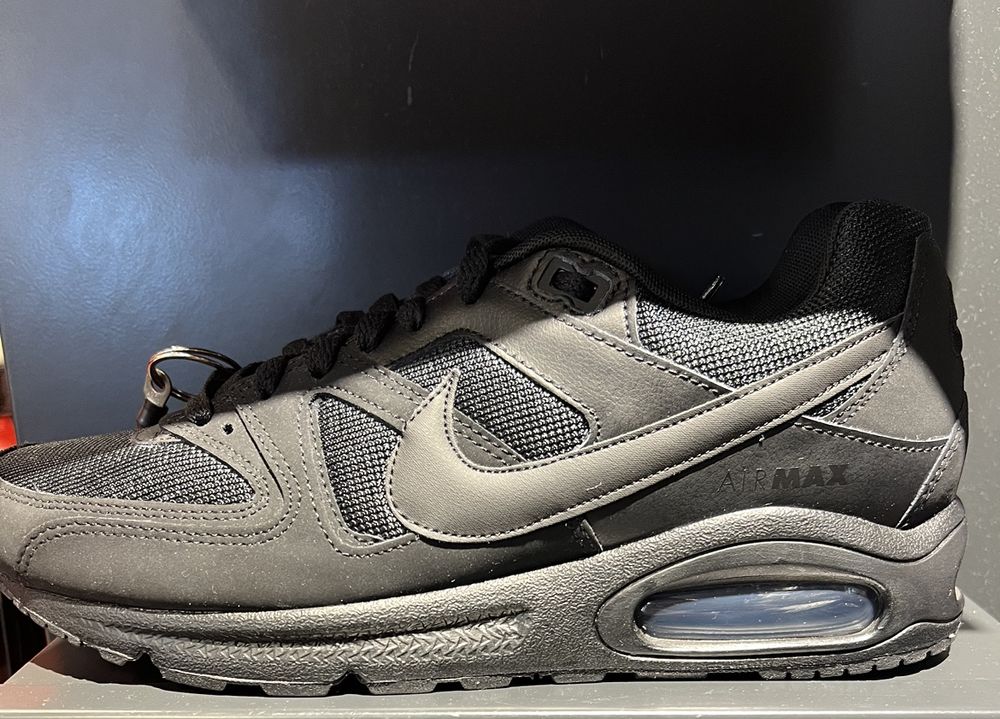 Air max shop command 42