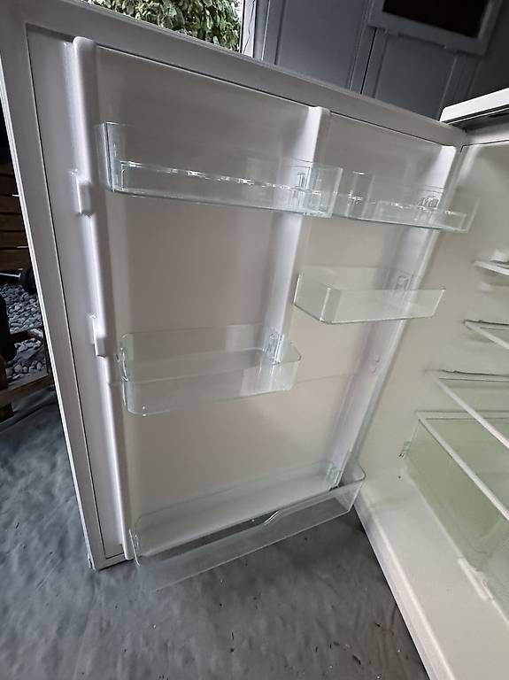 Kühlschrank: Kühlschrank Miele – Gebraucht aus Heimberg von ahm_q58y 3