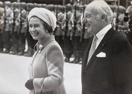 Pressefoto - Queen Elizabeth II (UK), Walter Scheel (DE)