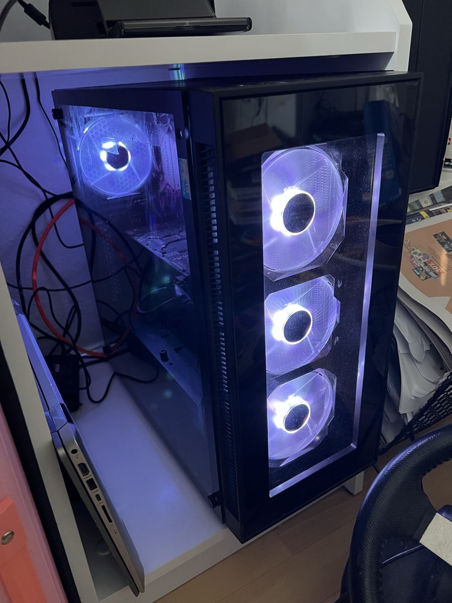 Amd PCs: Gaming PC Setup – D'occasion à Utzenstorf par dar_dsr5 2