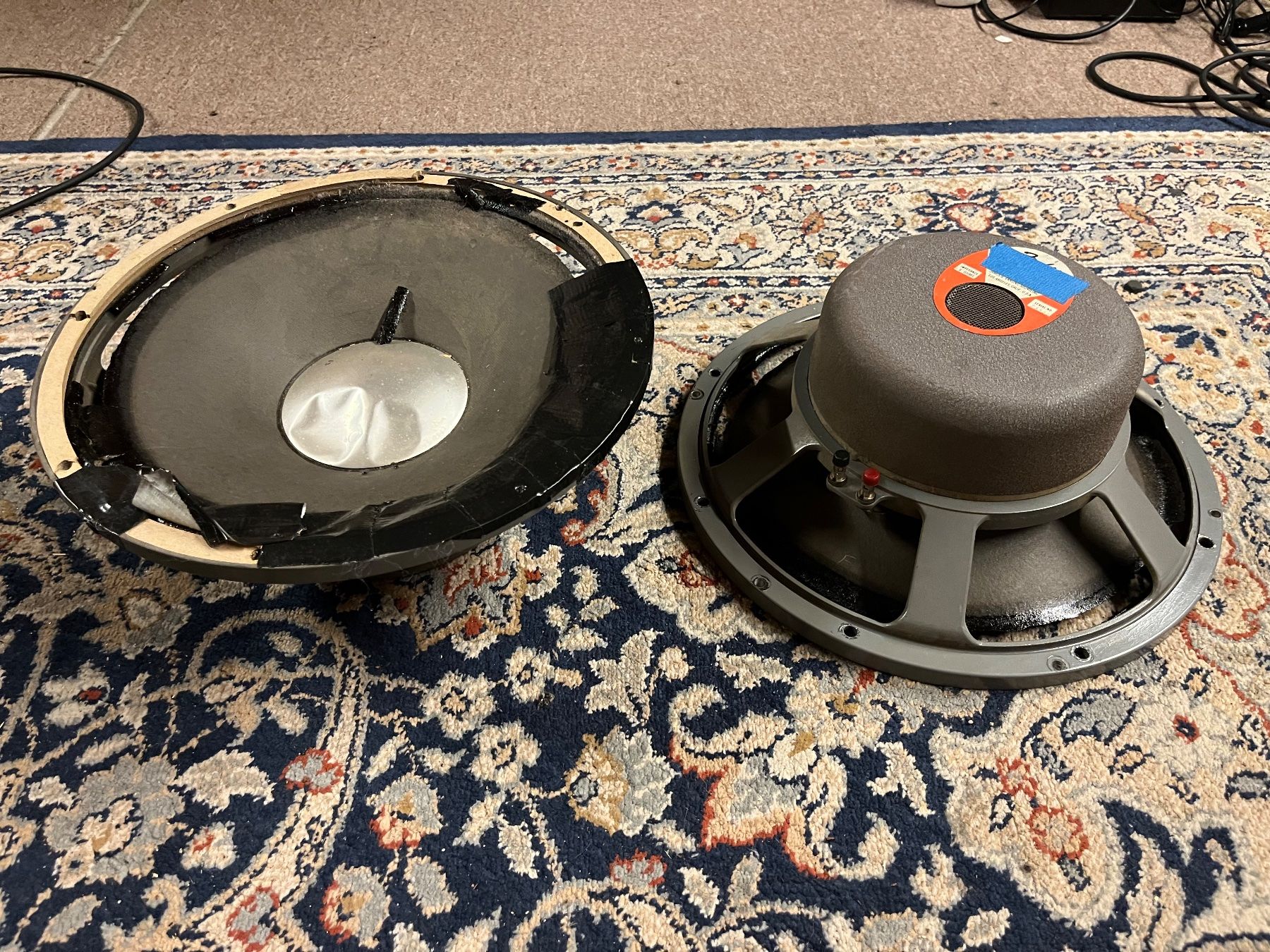 Fender Verstärker: Fender Twin Reverb Speaker – Defekt aus Winterthur von yelling_at_cloud