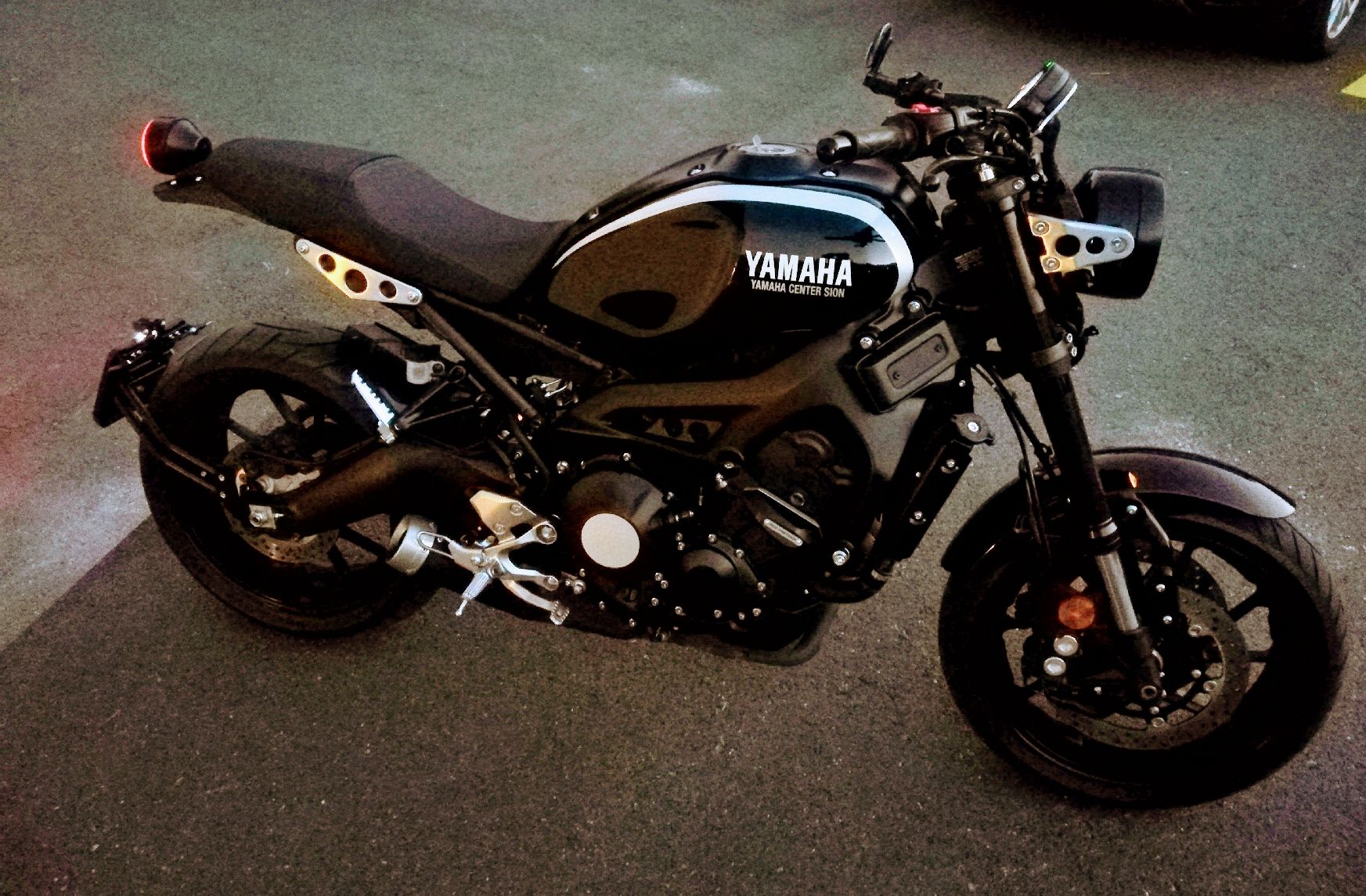 Yamaha Strada: Xsr900 Yamaha  – Usato da Miège venduto da lak_gvm9