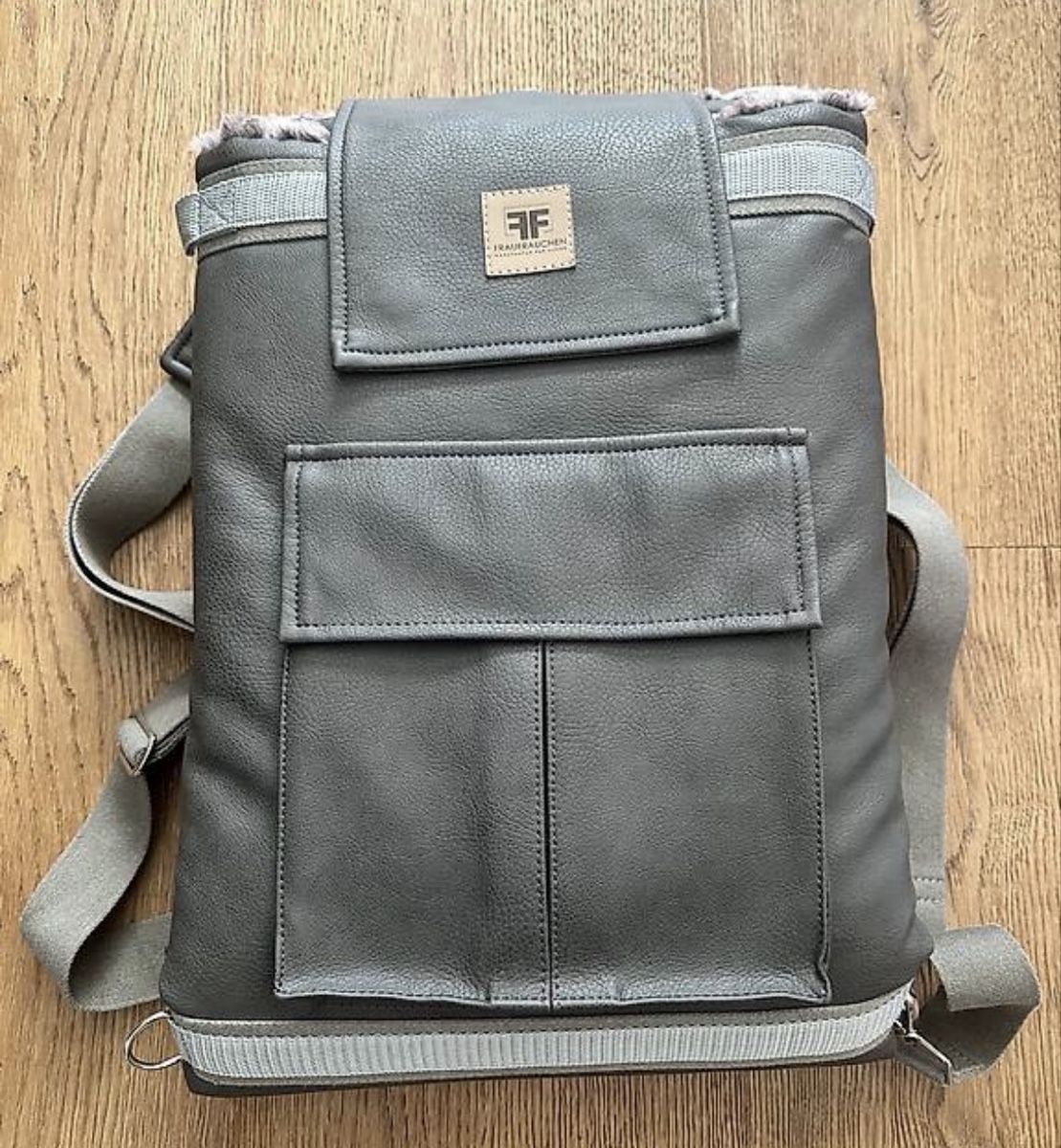 Coperte: Frau Frauchen 2-in1 Deckenrucksack – Nuovo (secondo la descrizione) da Roggliswil venduto da Jutta1983 1