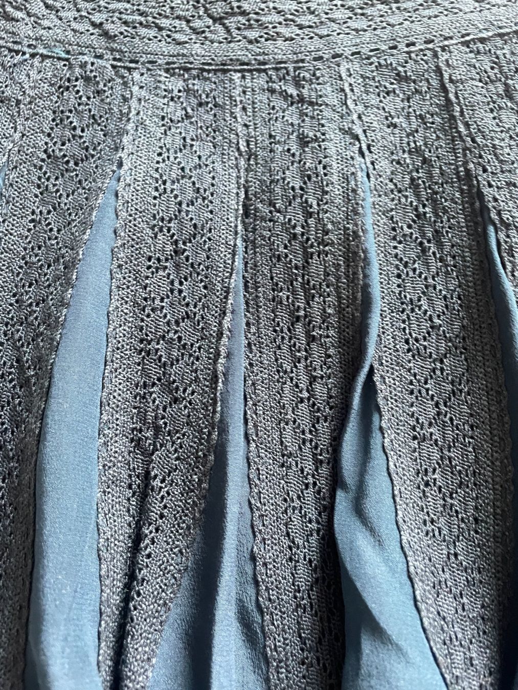 Maje Gonne: Maje Seidenjupe / Silk Skirt Boho – Usato da Zürich venduto da nao_6f5t 7